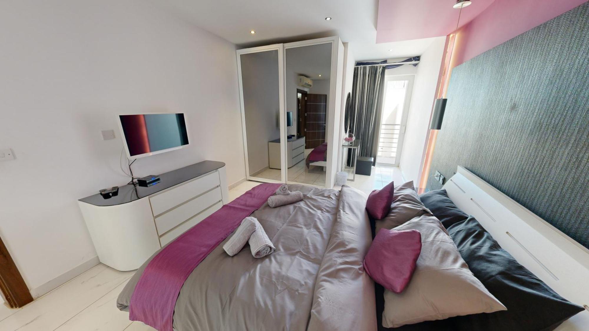 Amazing Spacious Apartment With Bbq & Jacuzzi Saint Julian's Dış mekan fotoğraf