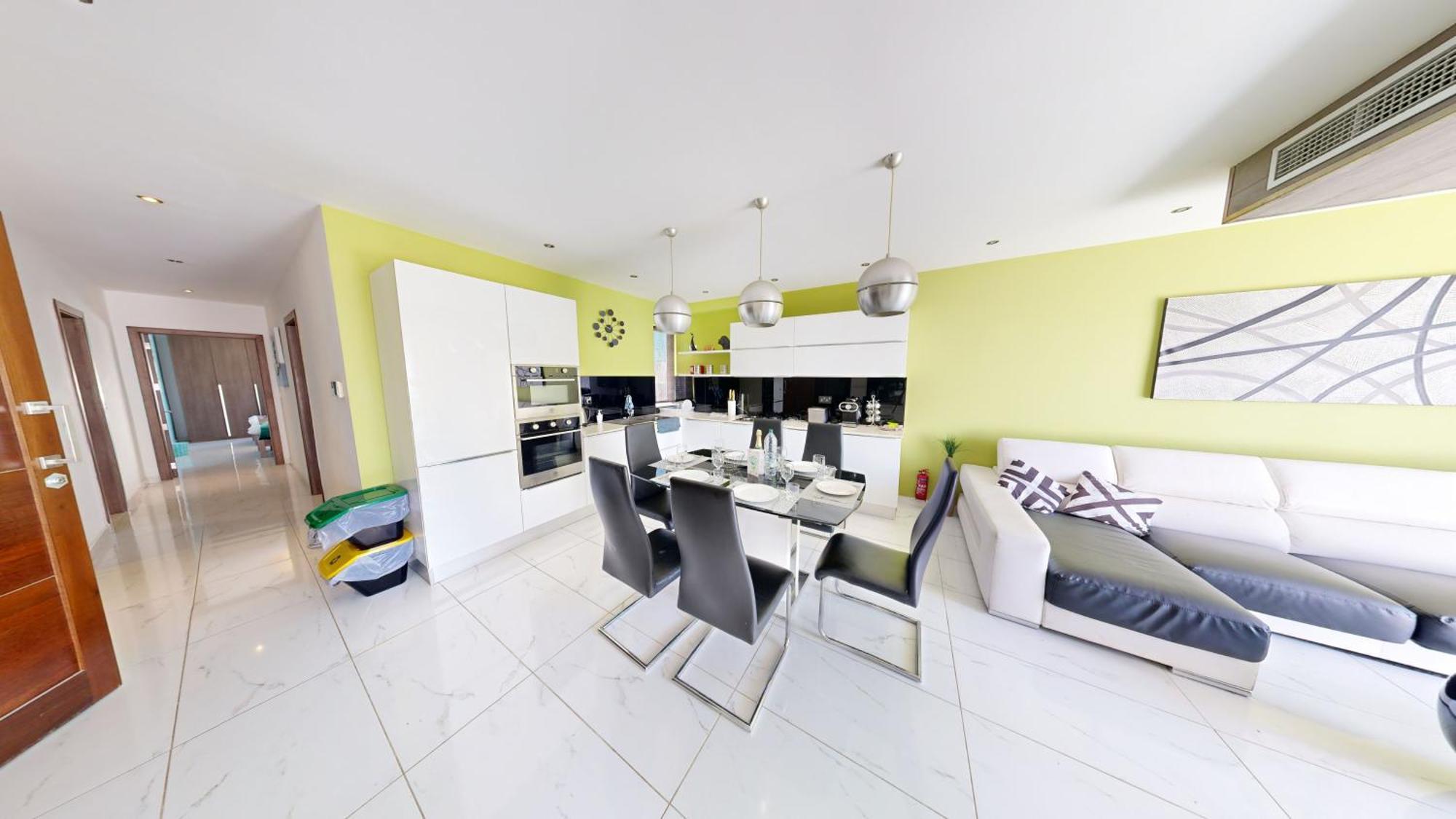 Amazing Spacious Apartment With Bbq & Jacuzzi Saint Julian's Dış mekan fotoğraf